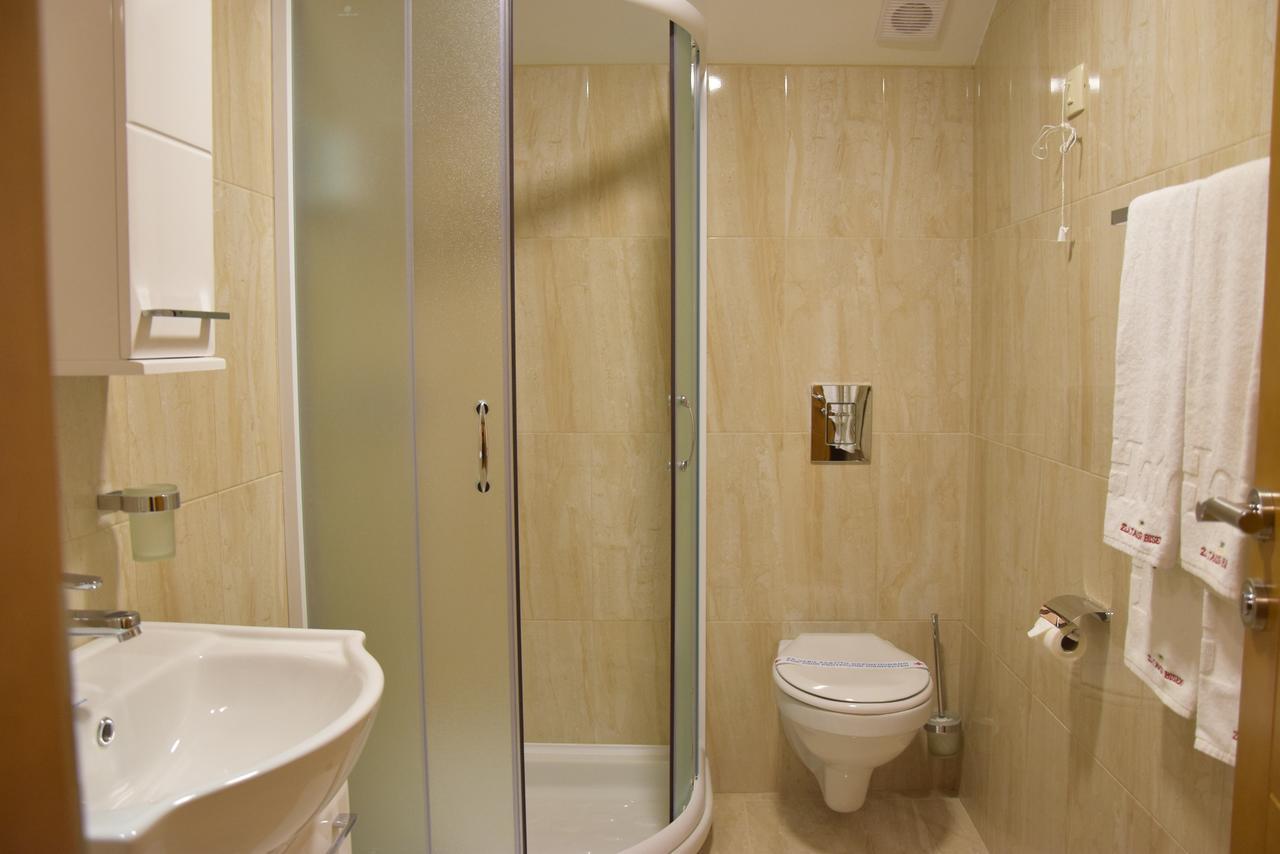 In Hotel Zlatar Ex Zlatarski Biseri Nova Varoš Kültér fotó